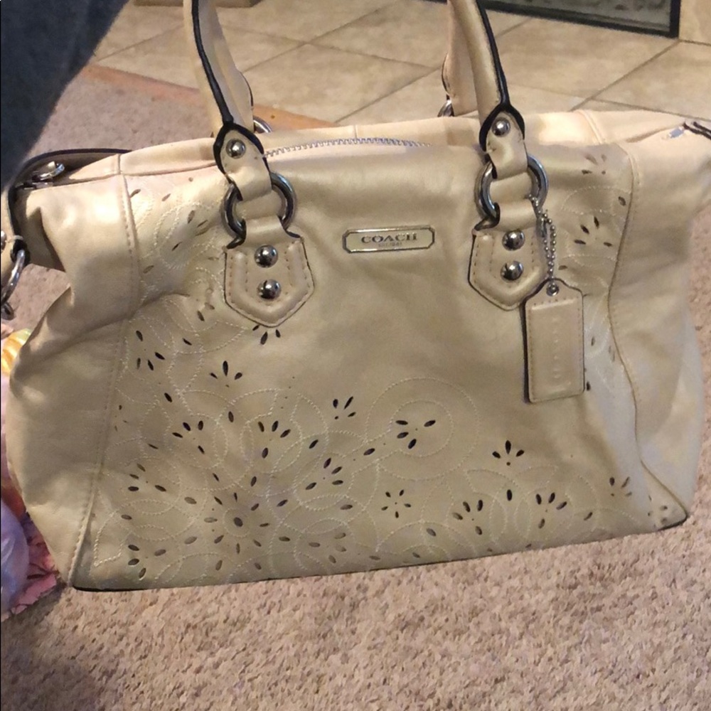 Coach shoulder bag
